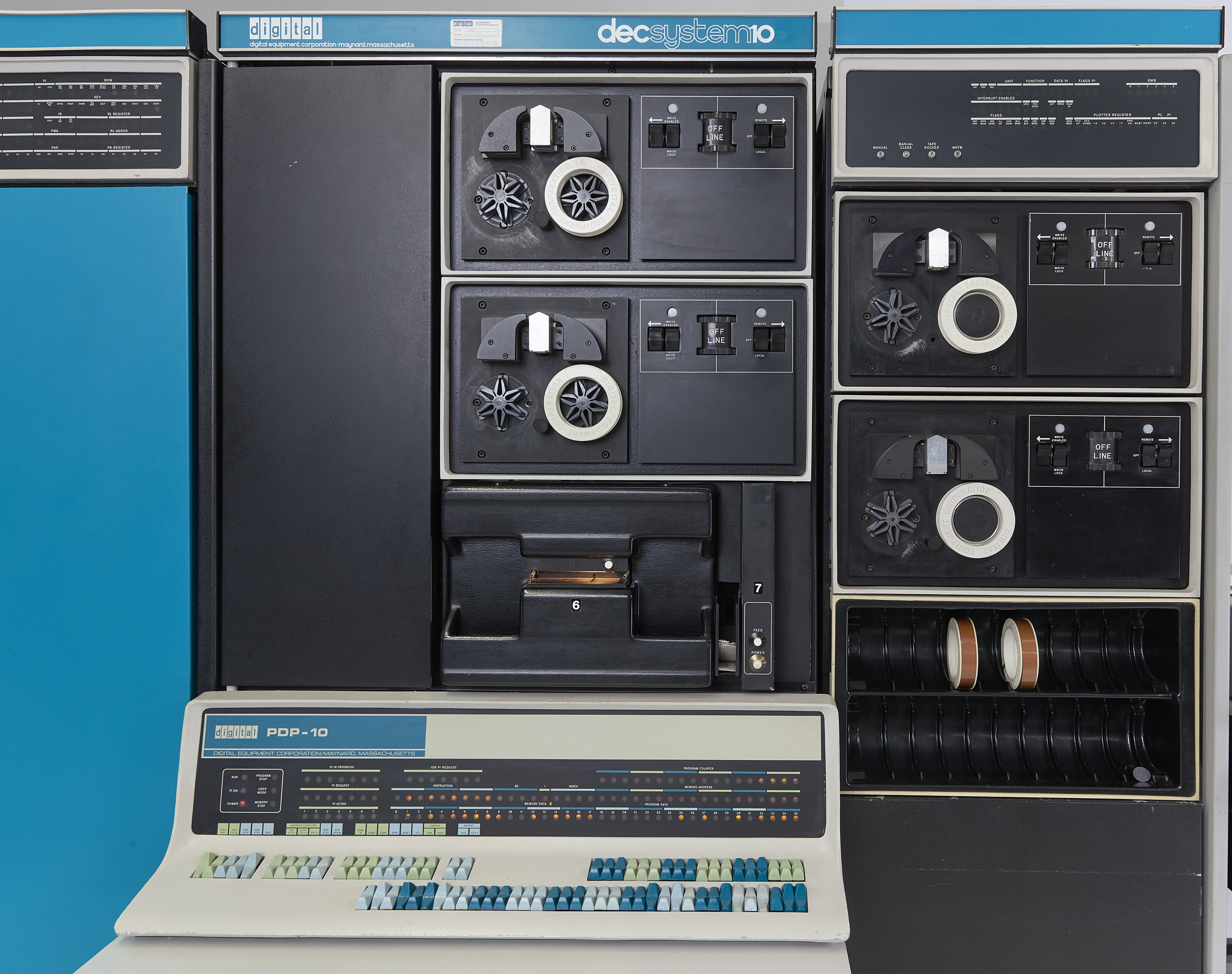 A DEC PDP-10 mainframe of the period